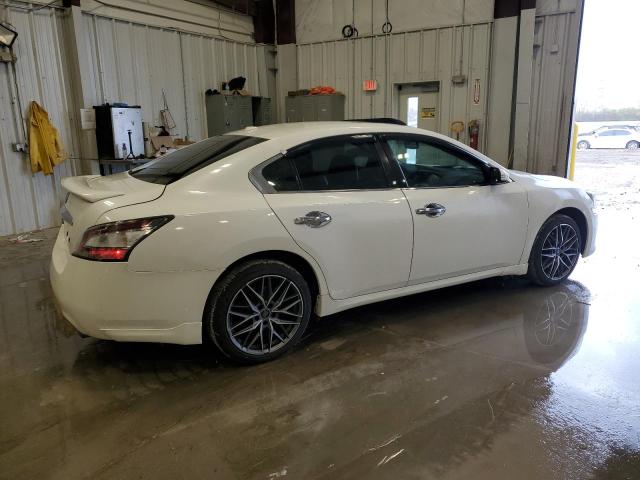 Sedans NISSAN MAXIMA 2012 White