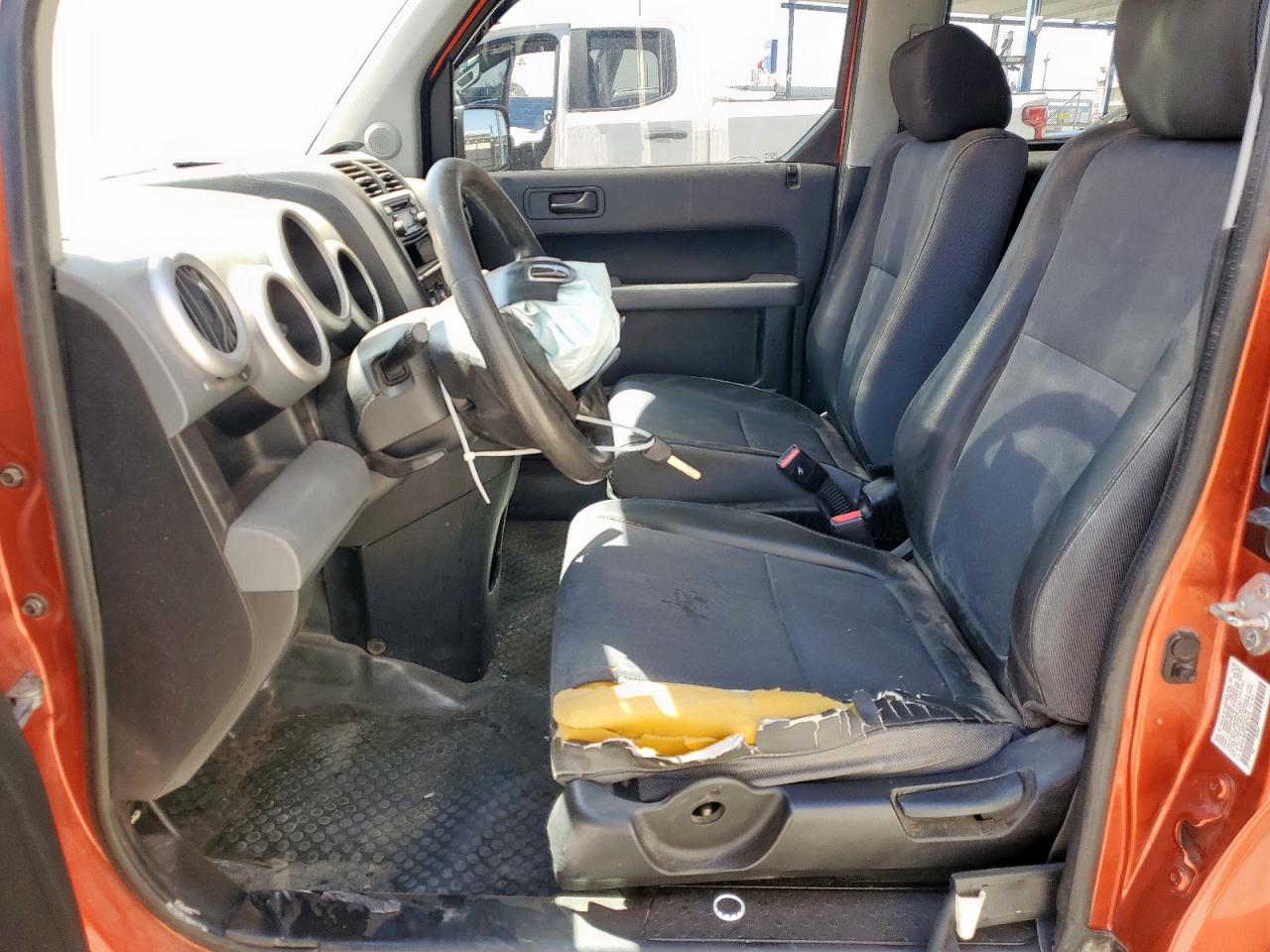 2005 Honda Element Lx VIN: 5J6YH18375L007219 Lot: 57065535