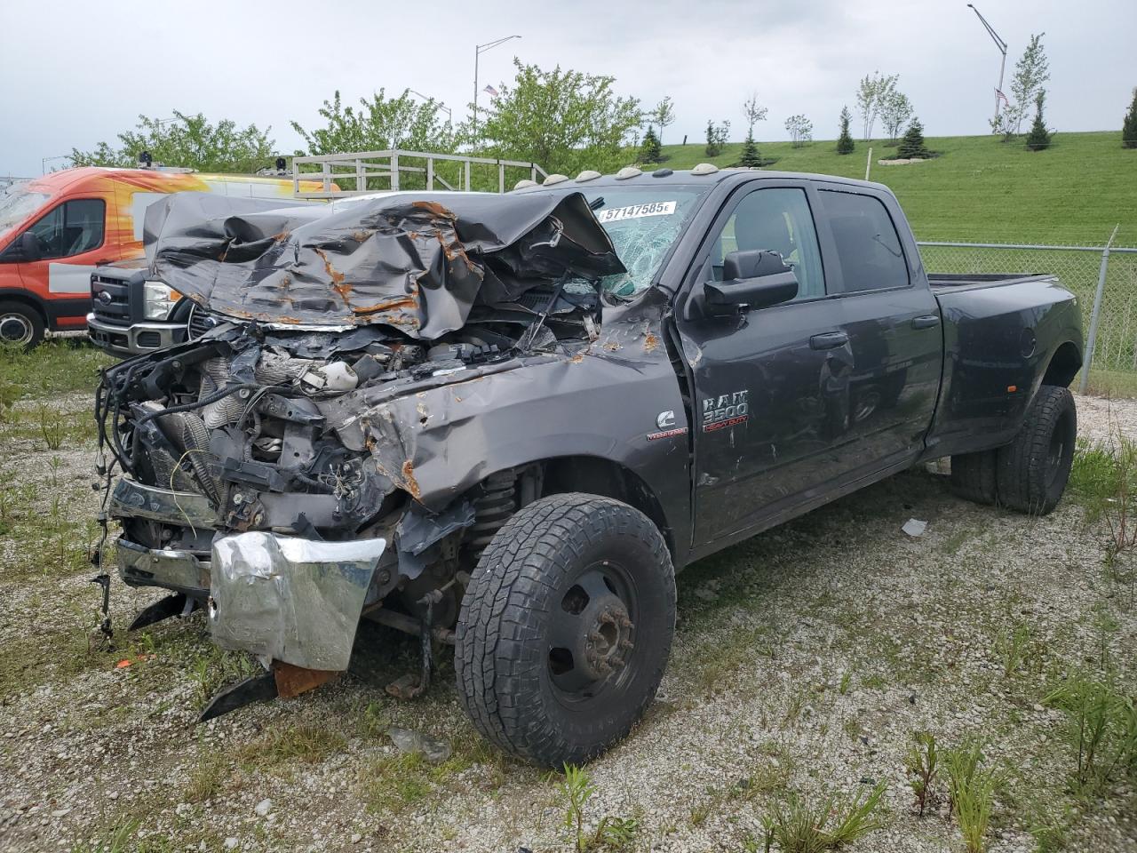 2014 Ram 3500 St იყიდება Dyer-ში, IN - Front End