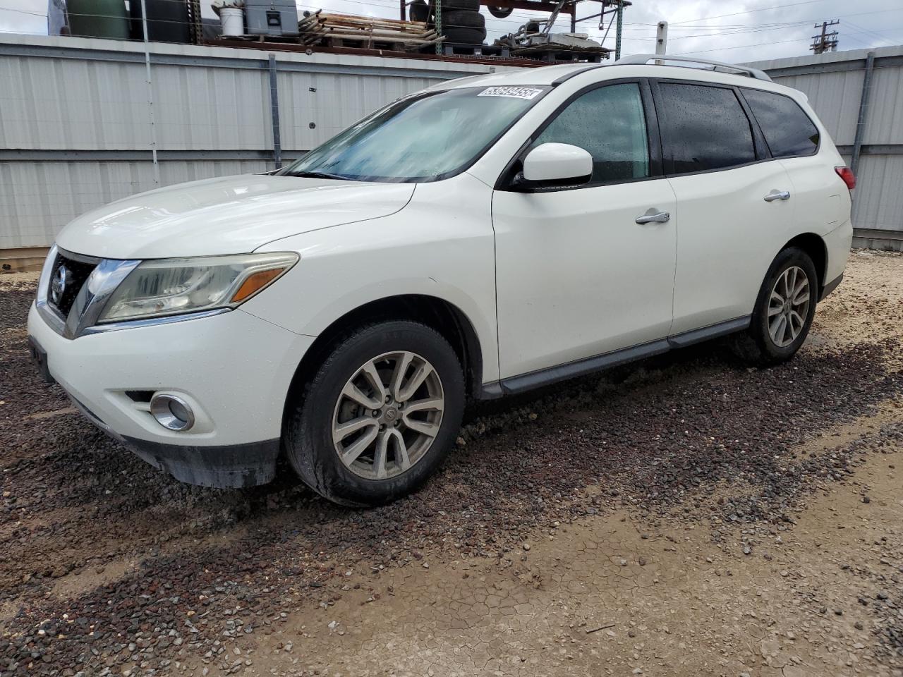 2016 Nissan Pathfinder S