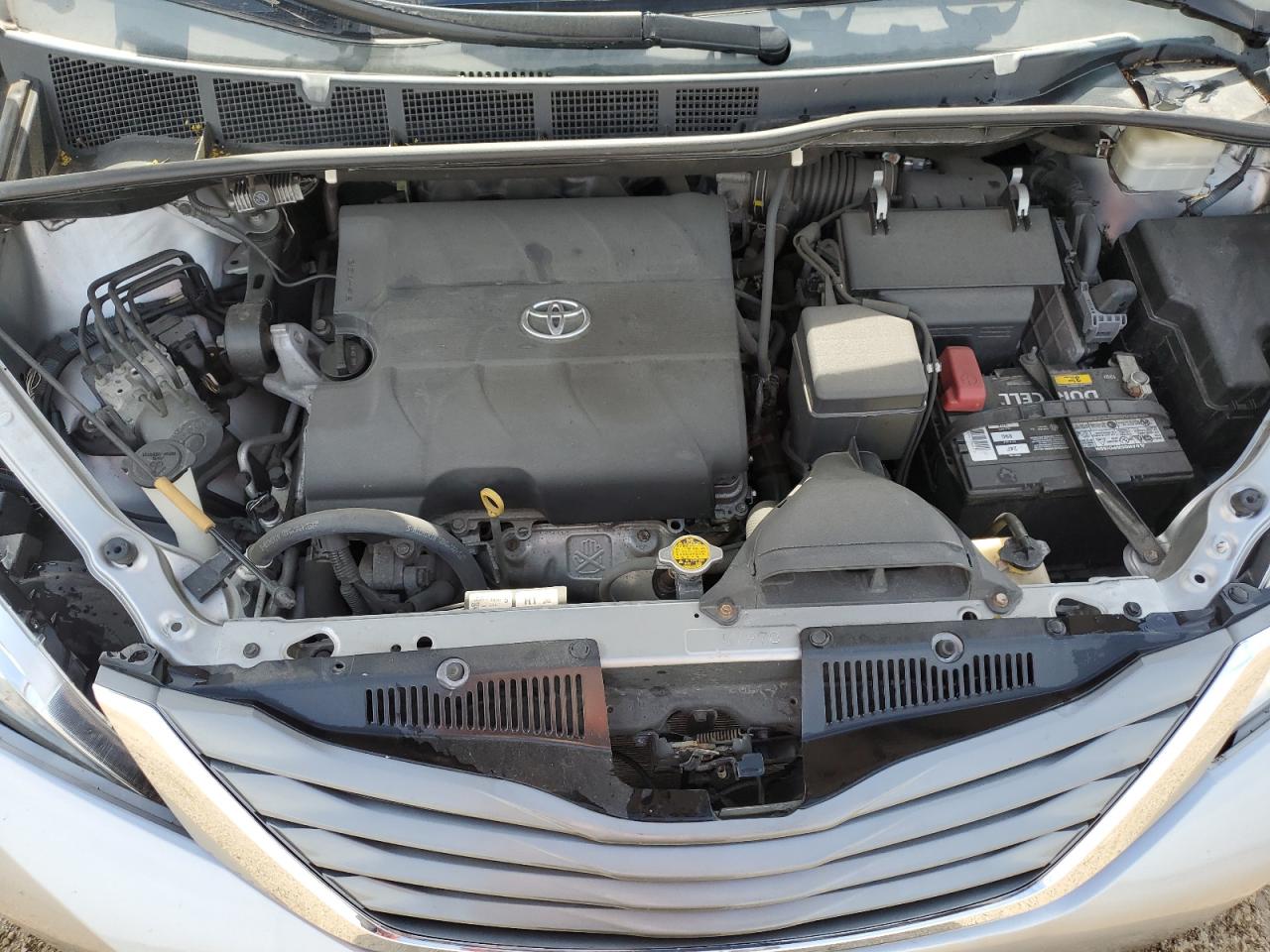 2013 Toyota Sienna Xle VIN: 5TDYK3DC5DS369457 Lot: 55522055