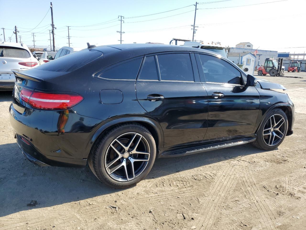 2016 Mercedes-Benz GLE - Image 3
