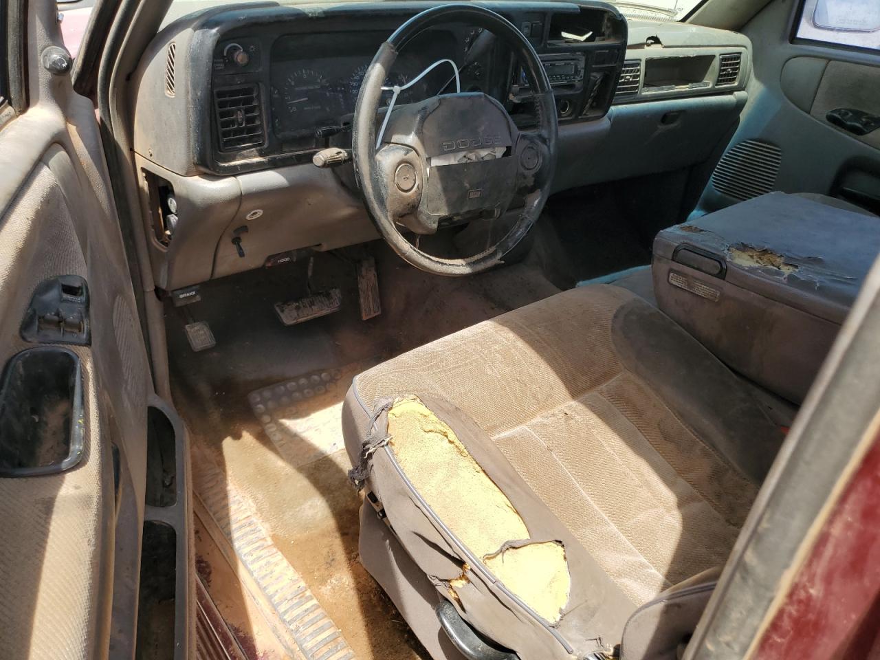 1996 Dodge Ram 1500 VIN: 3B7HC13Z3TG109689 Lot: 56554035
