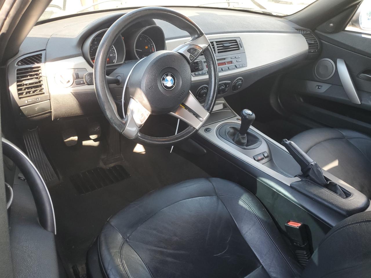 2004 BMW Z4 2.5 VIN: 4USBT33534LR67886 Lot: 53921635