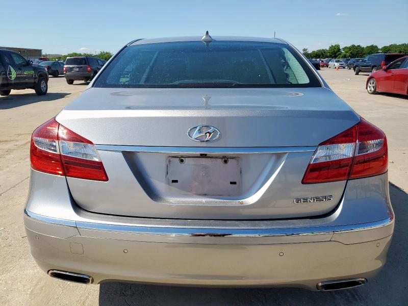  HYUNDAI GENESIS 2013 Серебристый