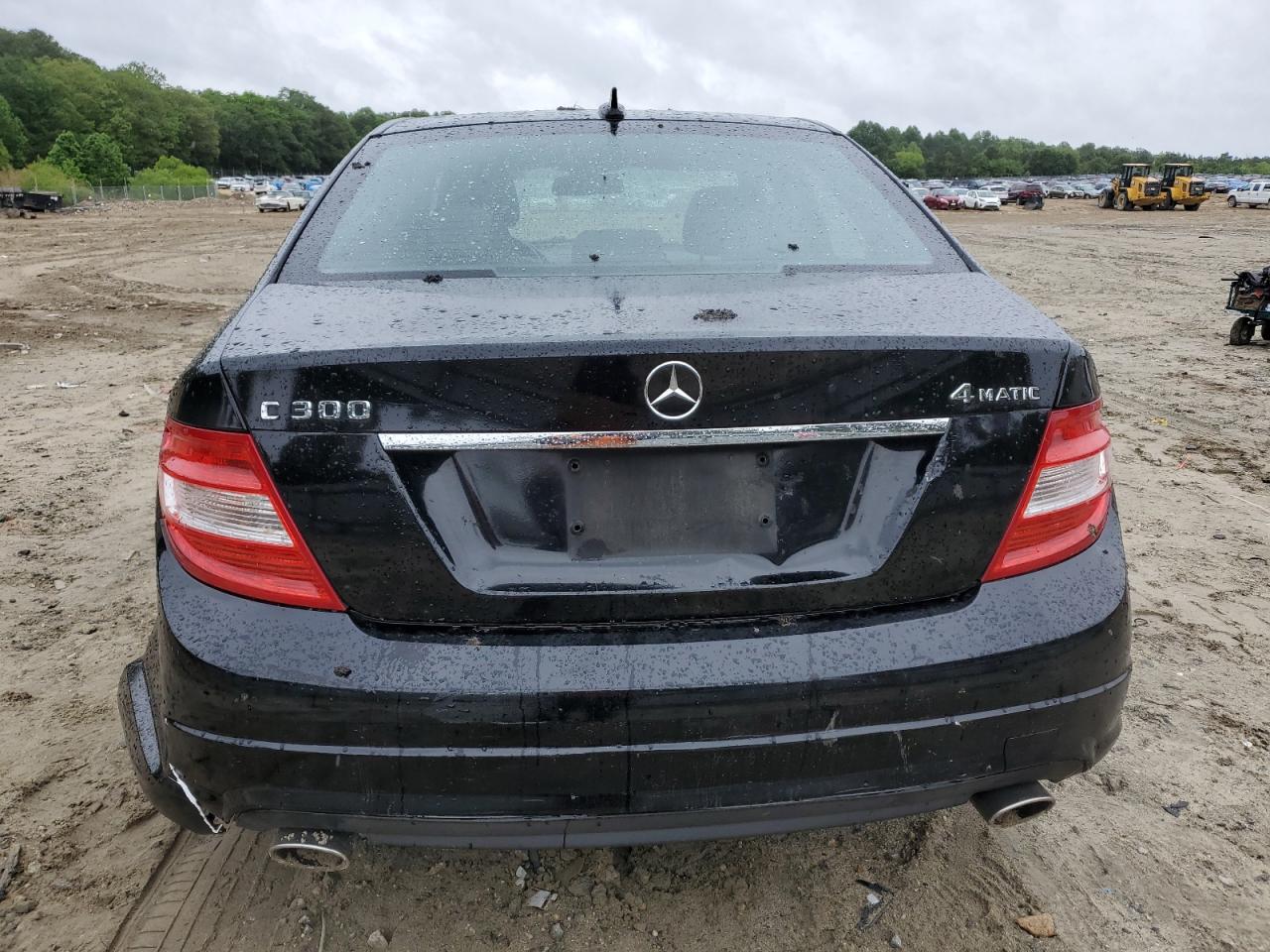 2011 Mercedes-Benz C 300 4Matic VIN: WDDGF8BB5BR174600 Lot: 56768265