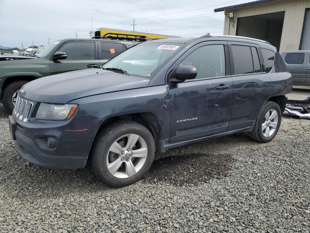 2016 Jeep Compass Sport na sprzedaż w Eugene, OR - Rear End