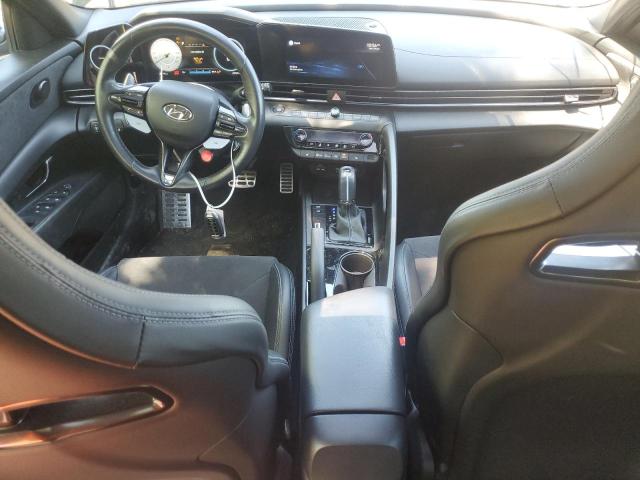  HYUNDAI ELANTRA 2022 Черный