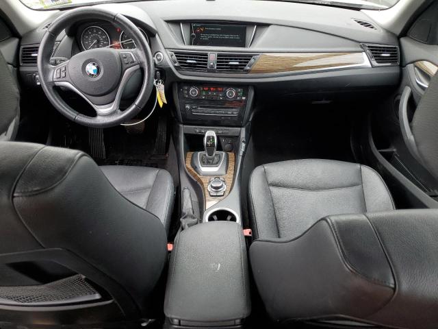  BMW X1 2015 Белы