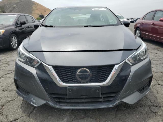  NISSAN VERSA 2021 Серый