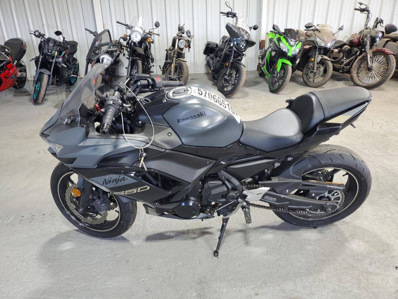 2024 Kawasaki Ex650 R VIN: ML5EXER13RDAD4233 Lot: 57066515
