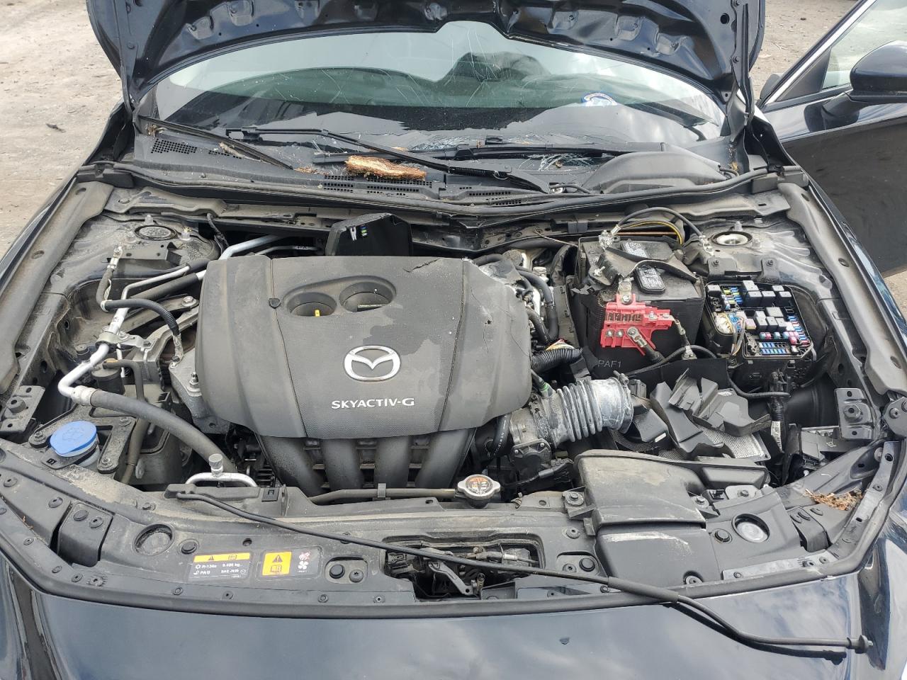 2020 Mazda 3 Select VIN: JM1BPACLXL1175788 Lot: 57093685
