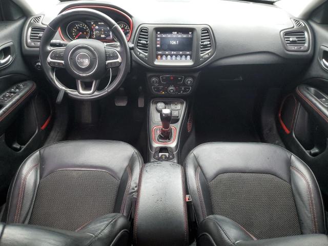  JEEP COMPASS 2018 Srebrny