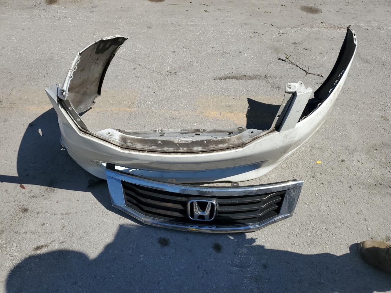 2010 Honda Accord Exl VIN: 5KBCP3F8XAB013852 Lot: 56702935