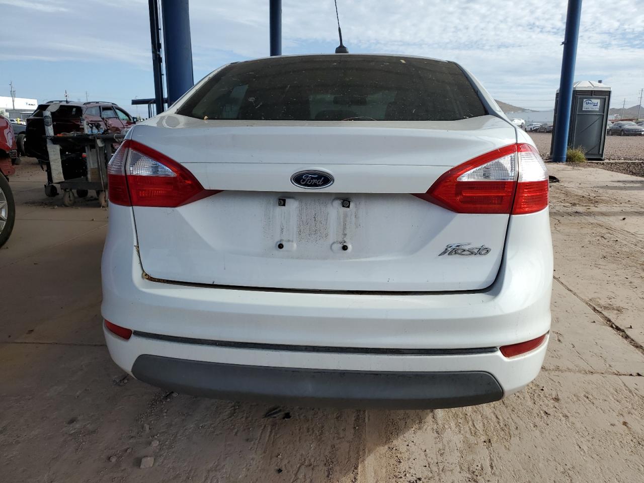 2014 Ford Fiesta S VIN: 3FADP4AJ6FM158981 Lot: 56791505