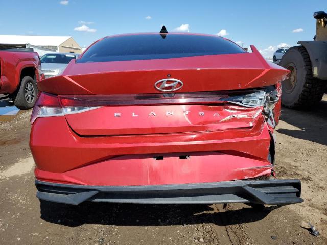  HYUNDAI ELANTRA 2021 Красный
