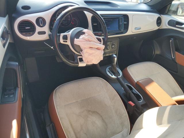  VOLKSWAGEN BEETLE 2017 Biały