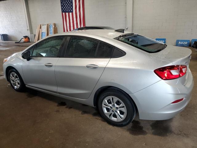  CHEVROLET CRUZE 2019 Сріблястий