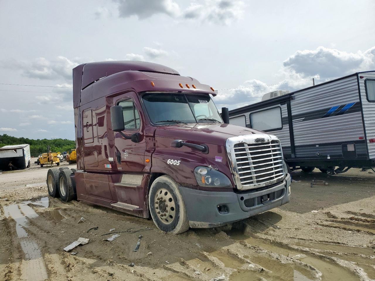 2016 Freightliner Cascadia 125 Semi Truck for Sale in Grand Prairie, TX - Mechanical