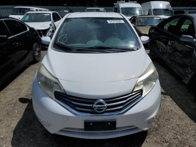Hatchbacks NISSAN VERSA 2016 Biały