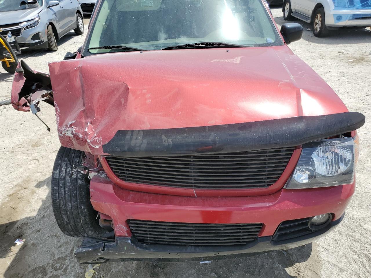 2004 Ford Explorer Xlt VIN: 1FMZU73K24UB07921 Lot: 55322585