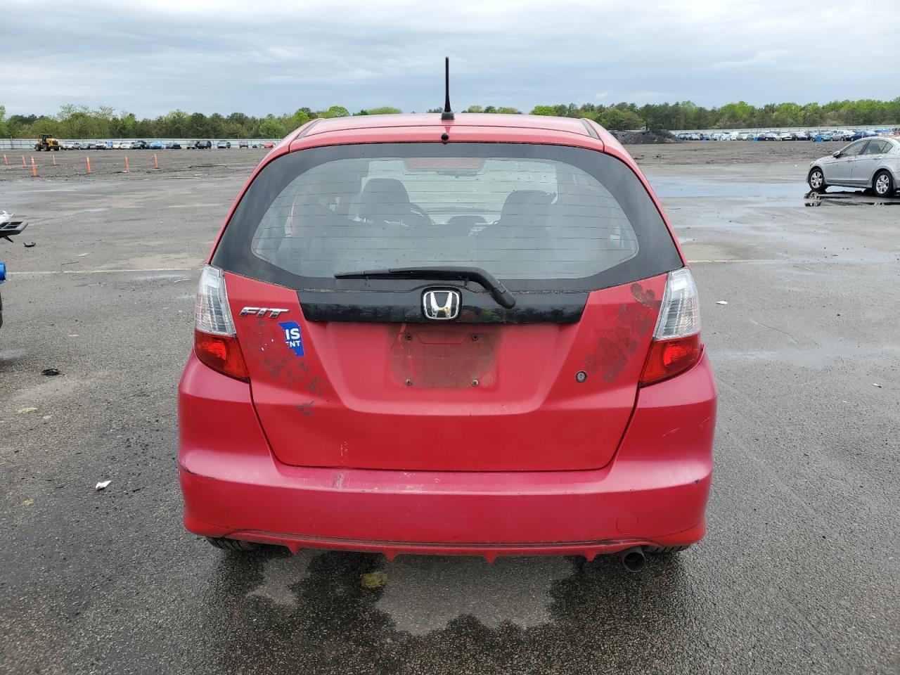 2010 Honda Fit VIN: JHMGE8H24AC011604 Lot: 56740955