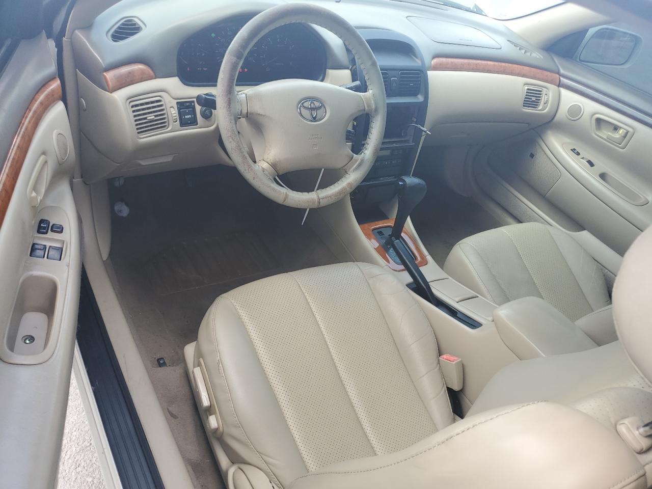 2002 Toyota Camry Solara Se VIN: 2T1CF22P82C592984 Lot: 63366635