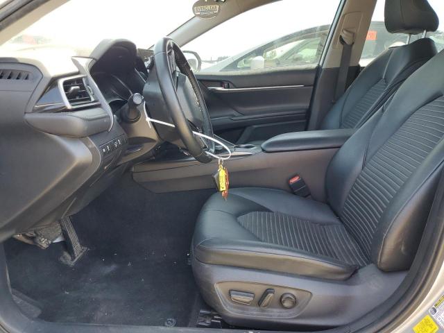  TOYOTA CAMRY 2021 Серебристый