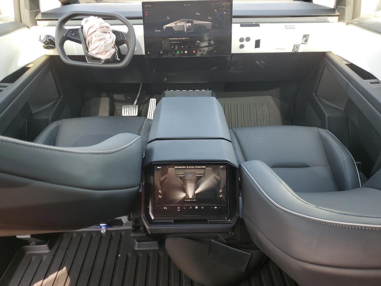 2024 Tesla Cybertruck VIN: 7G2CEHED3RA000771 Lot: 54770895