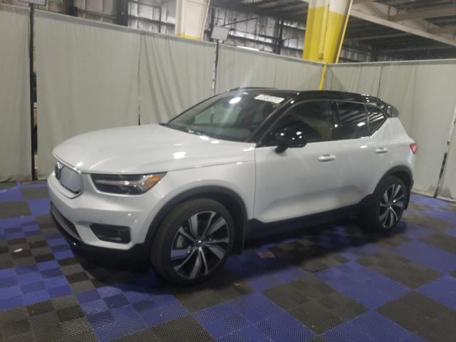  VOLVO XC40 2021 White
