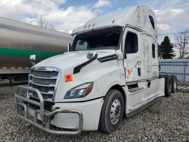 2019 FREIGHTLINER CASCADIA 126 