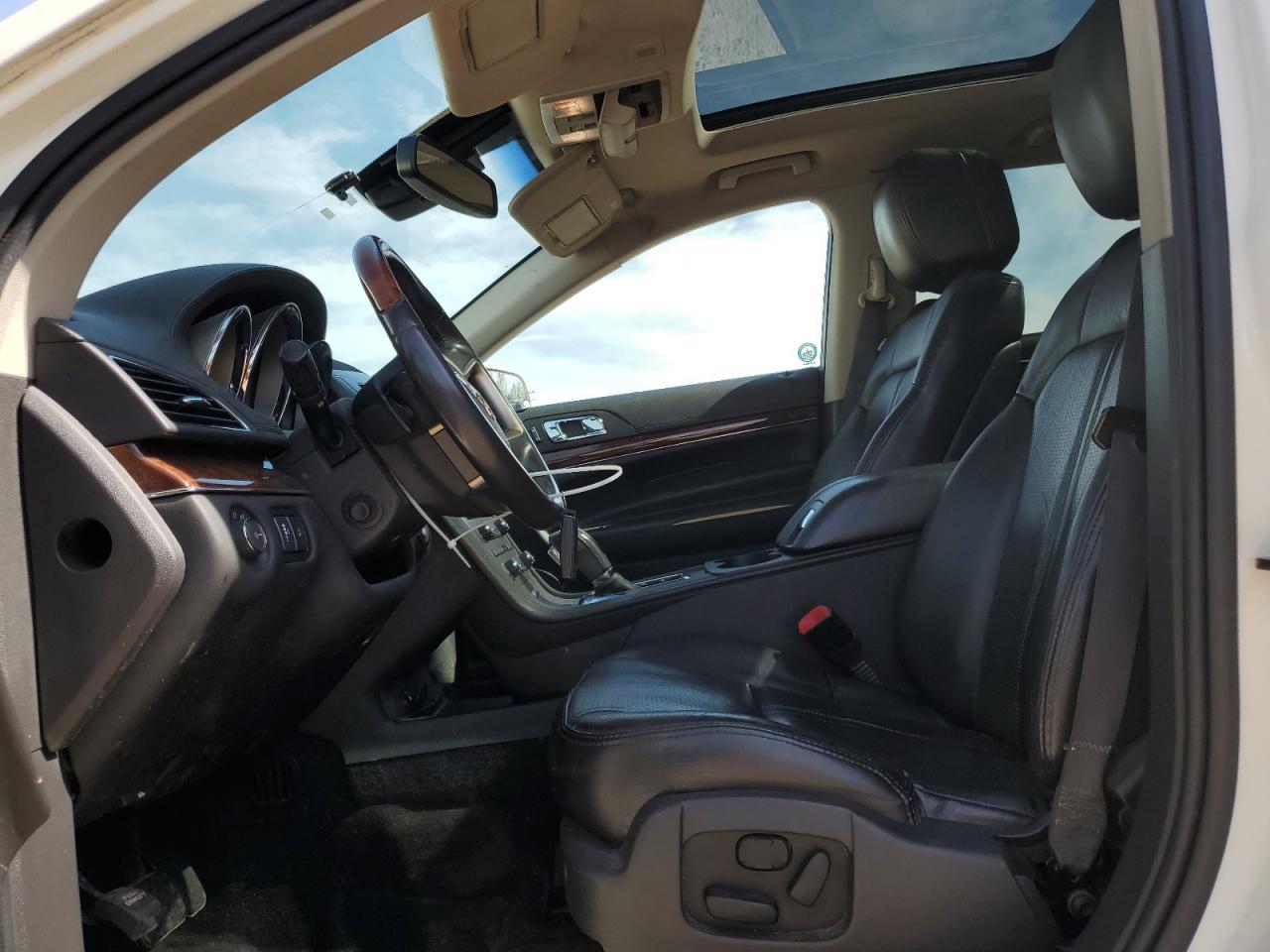 2012 Lincoln Mkt VIN: 2LMHJ5ATXCBL54939 Lot: 54886575