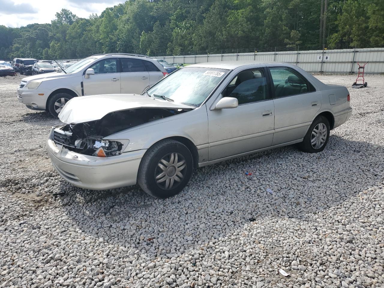 2001 Toyota Camry Ce for Sale in Ellenwood, GA - Front End
