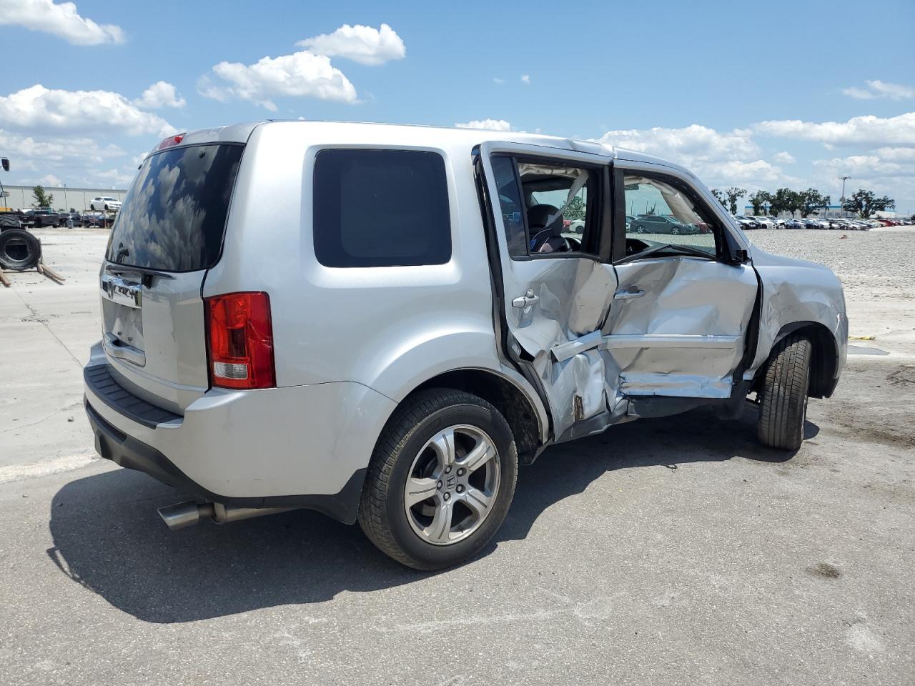 HONDA PILOT 2014 VIN 5FNYF3H43EB020634 фото 3