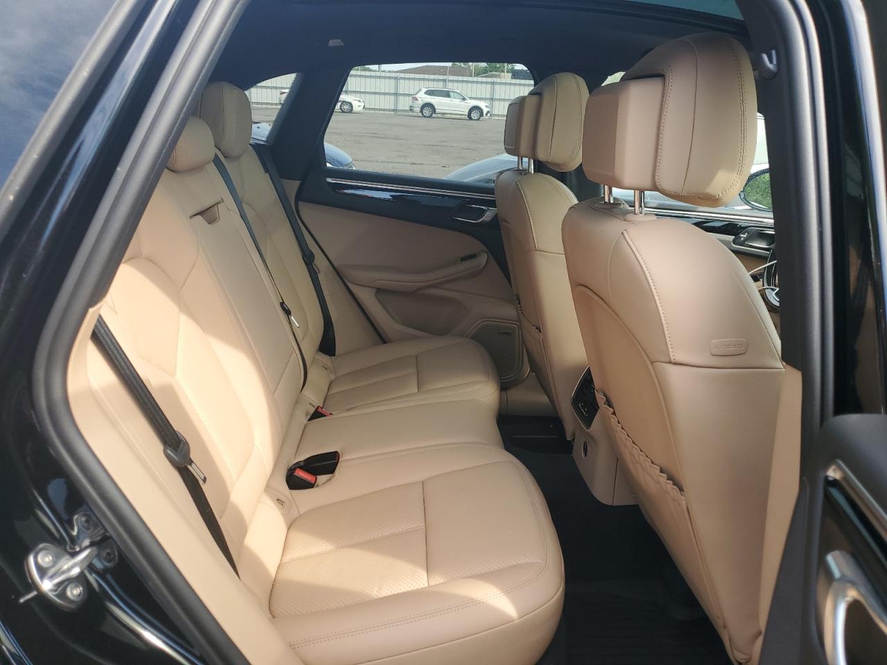 2020 Porsche Macan S VIN: WP1AB2A59LLB37279 Lot: 56124765