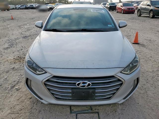  HYUNDAI ELANTRA 2017 Серебристый