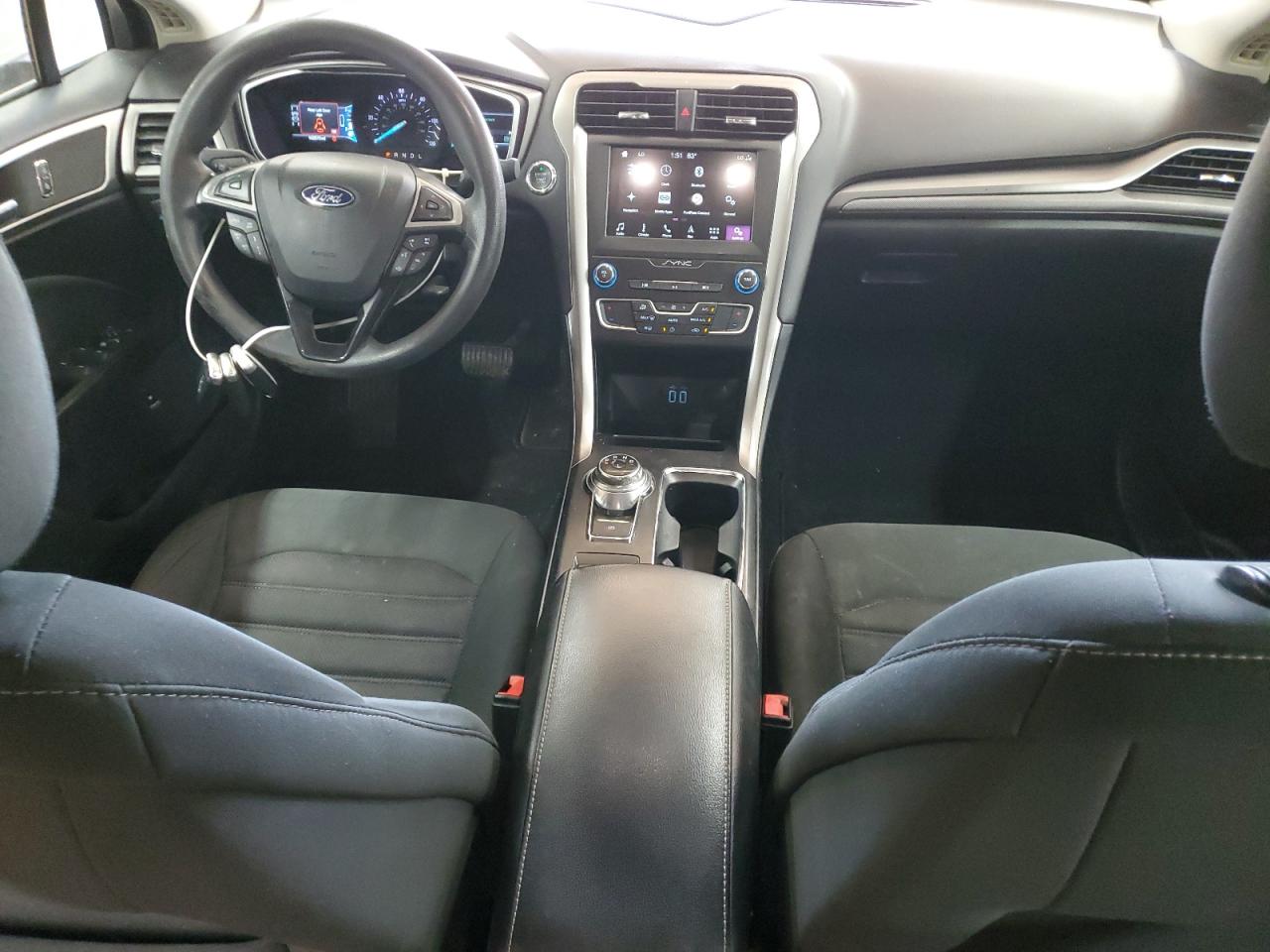 2019 Ford Fusion Se VIN: 3FA6P0LU9KR124782 Lot: 54038505