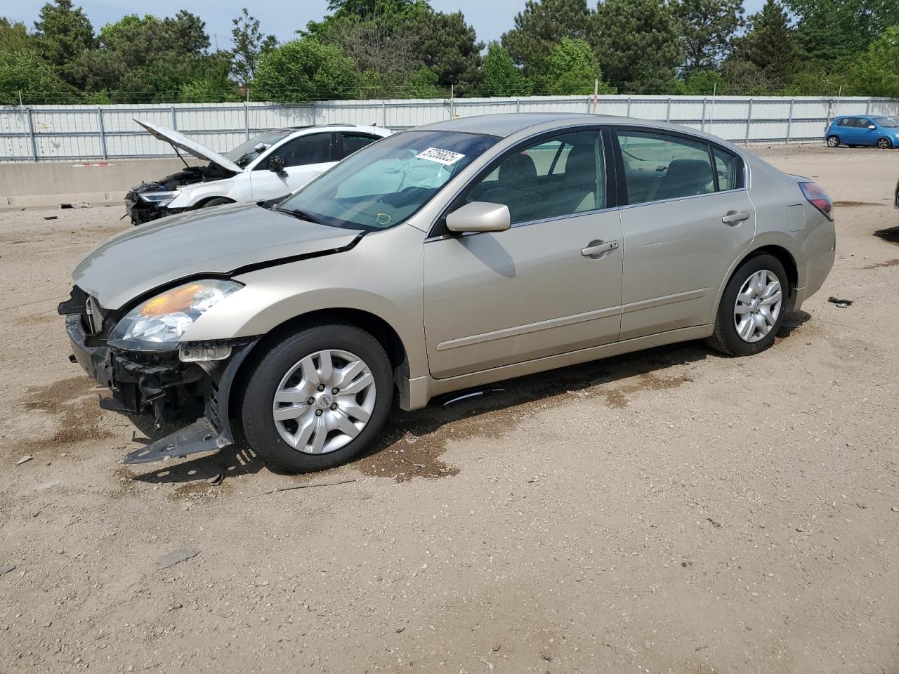 2009 Nissan Altima 2.5 for Sale in Elgin, IL - Front End