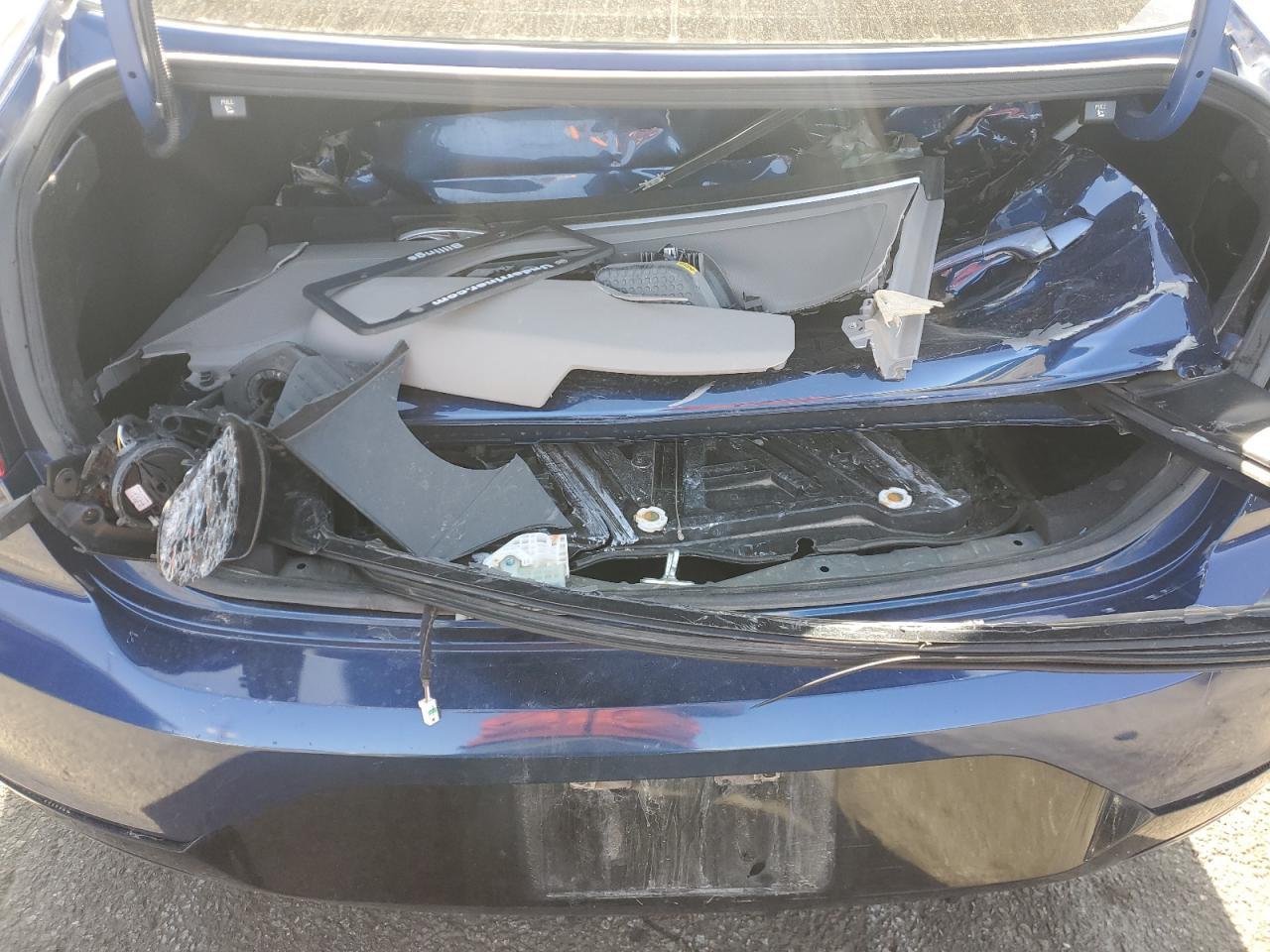 2020 Hyundai Elantra Sel VIN: 5NPD84LF1LH575796 Lot: 56185585