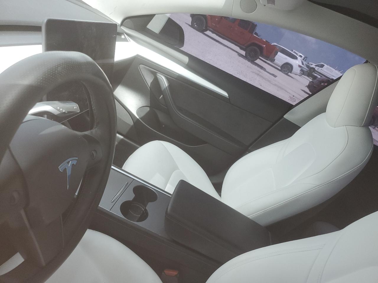 Фото: 5YJ3E1EC3NF273790 - 8