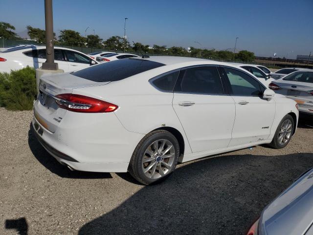Седани FORD FUSION 2017 Білий