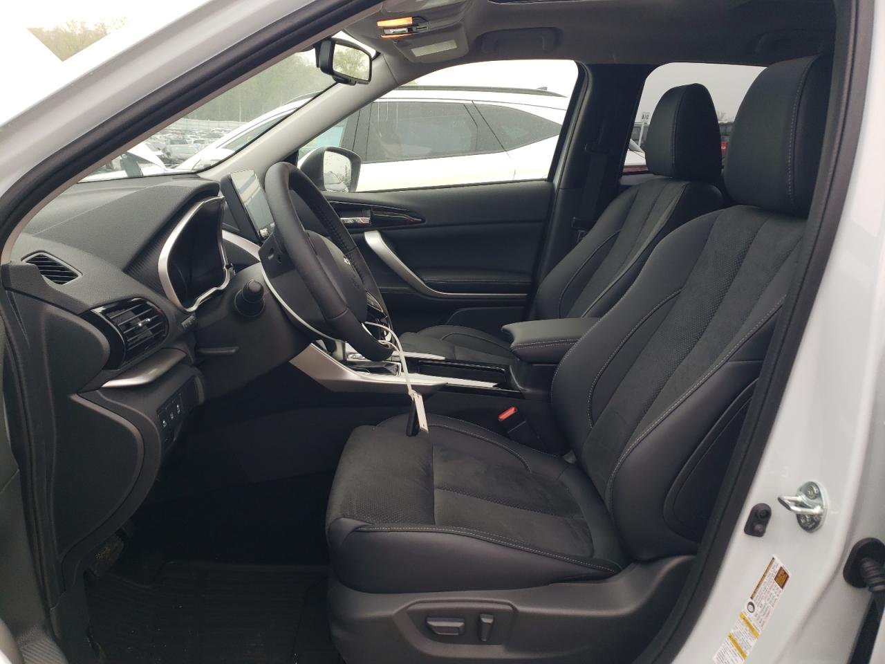 2025 Mitsubishi Eclipse Cross Se VIN: JA4ATWAA9SZ008032 Lot: 56336915