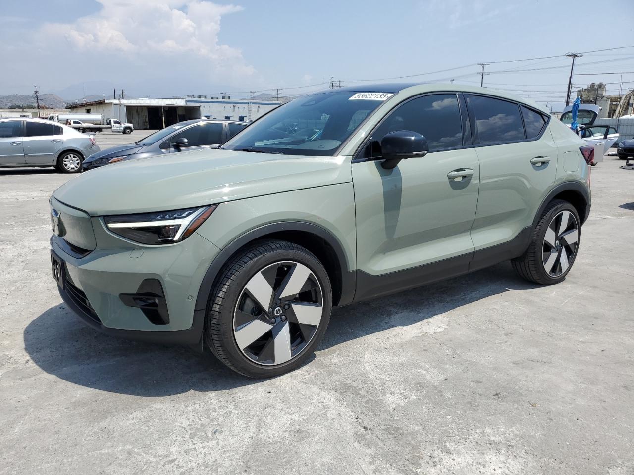 2023 Volvo C40 Recharge Ultimate for Sale in Sun Valley, CA - Minor Dent/Scratches