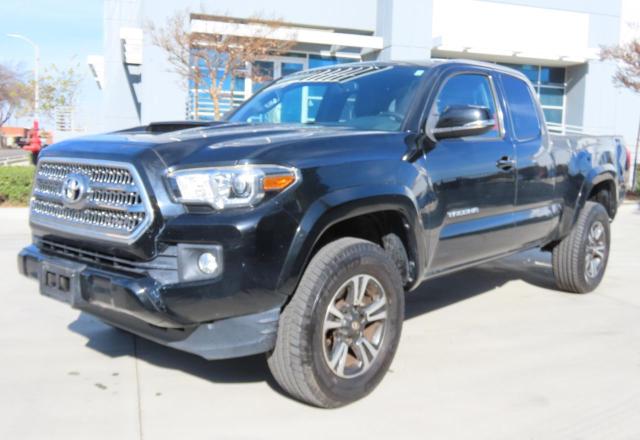 Pickups TOYOTA TACOMA 2017 Black