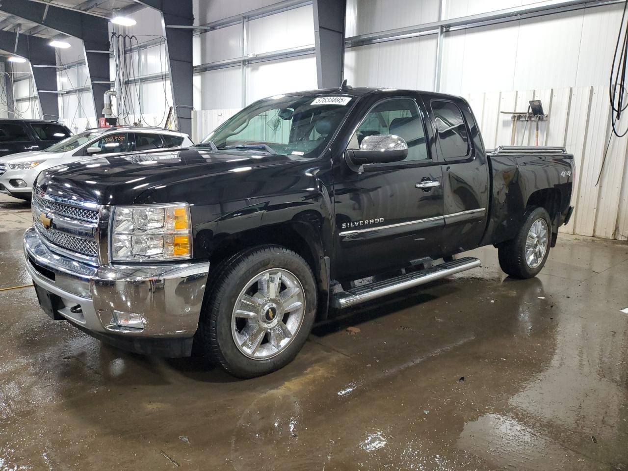 Ham Lake, MN에서 판매 중인 2012 Chevrolet Silverado K1500 Lt - Side