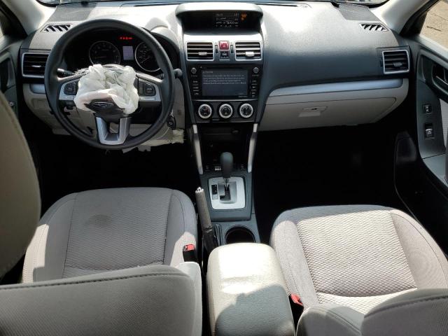 Паркетники SUBARU FORESTER 2017 Зеленый