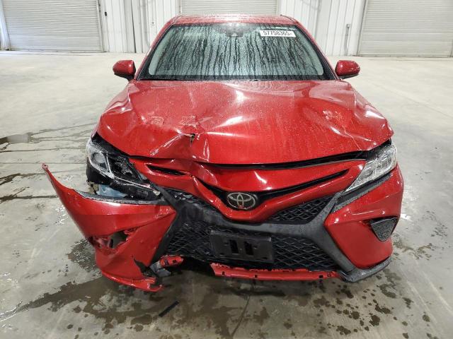  TOYOTA CAMRY 2019 Красный
