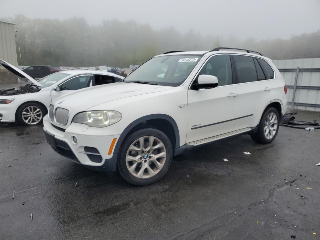 Exeter, RI에서 판매 중인 2013 Bmw X5 Xdrive35I - Rear End