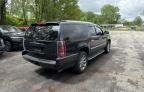 2011 Gmc Yukon Xl Denali for Sale in Kansas City, KS - Normal Wear