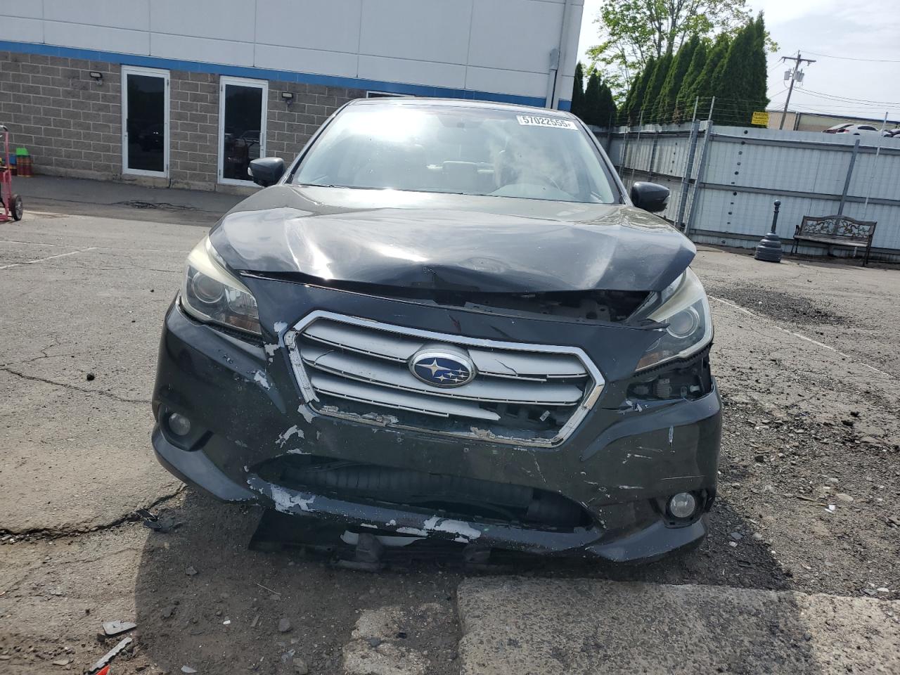 2015 Subaru Legacy 2.5I Limited VIN: 4S3BNAN61F3056744 Lot: 57022555